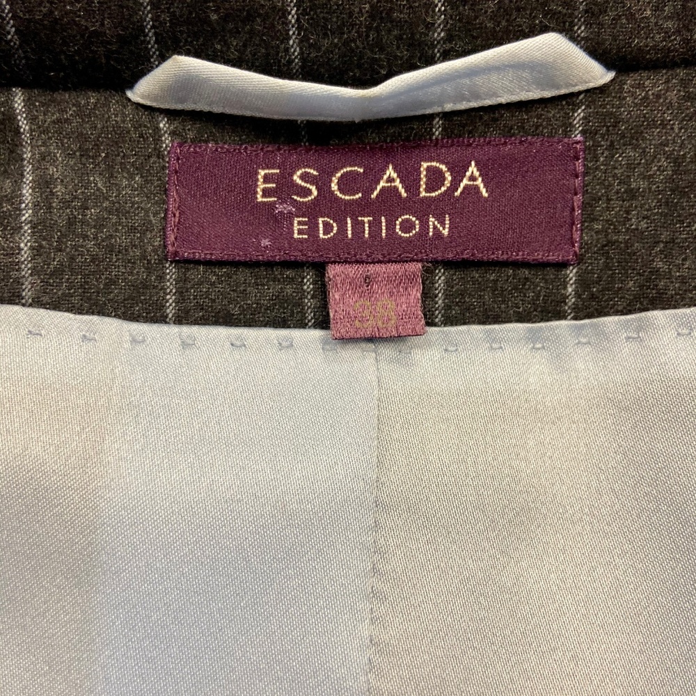ESCADA Pinstripe Blazer Sz. 38 Cashmere Blend